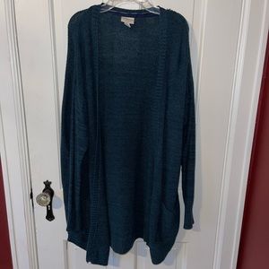 Green with small hints of blue duster.